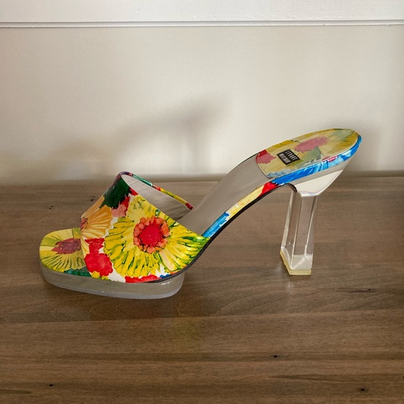 Stuart Weitzman high heel platform sandal - Picture 4 of 8